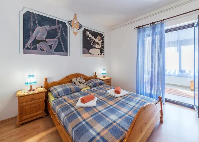 Appartement 3 Bedroom In *