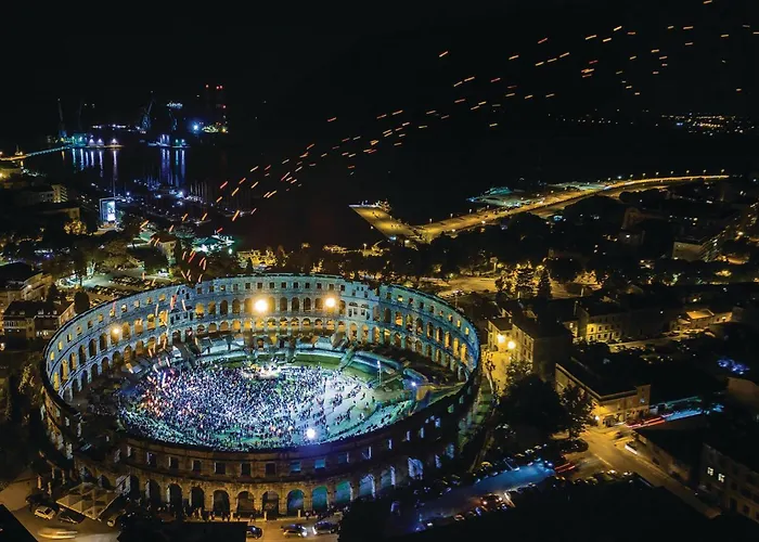 3 Bedroom In Appartement Pula