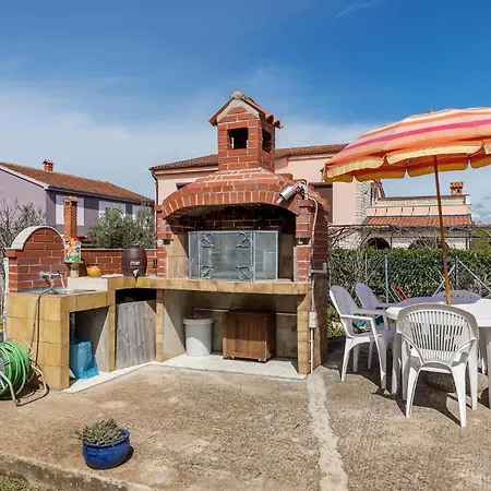 Awesome In Apartment *